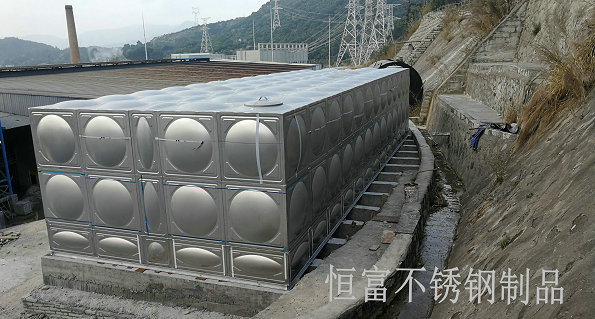 不銹鋼水箱廠(chǎng)家，恒富不銹鋼水箱